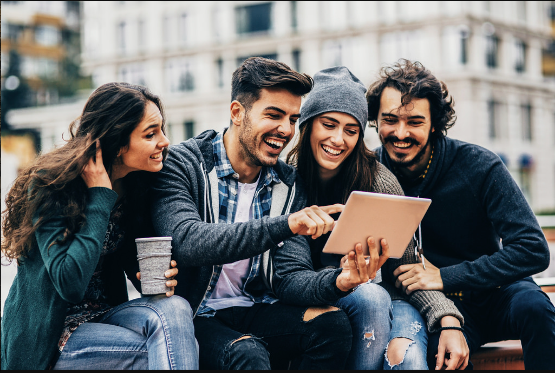 Millennials, la generación que está cambiando la estrategia del Marketing hotelero y turístico.